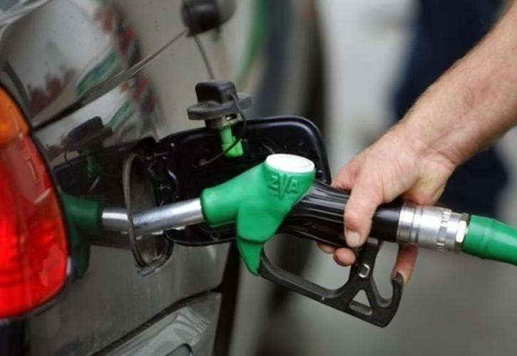 Λάρισα: Ξανά στα 2 ευρώ βενζίνη και ντίζελ