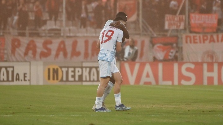 Παρωδία στο Βόλος-Ολυμπιακός