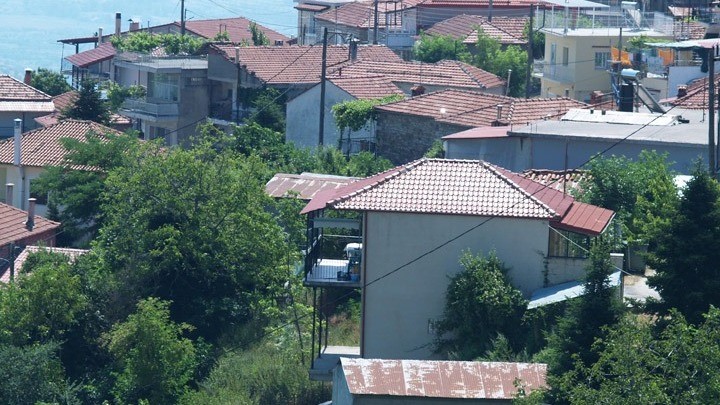 Διευρύνεται το χάσμα μεταξύ θανάτων και γεννήσεων