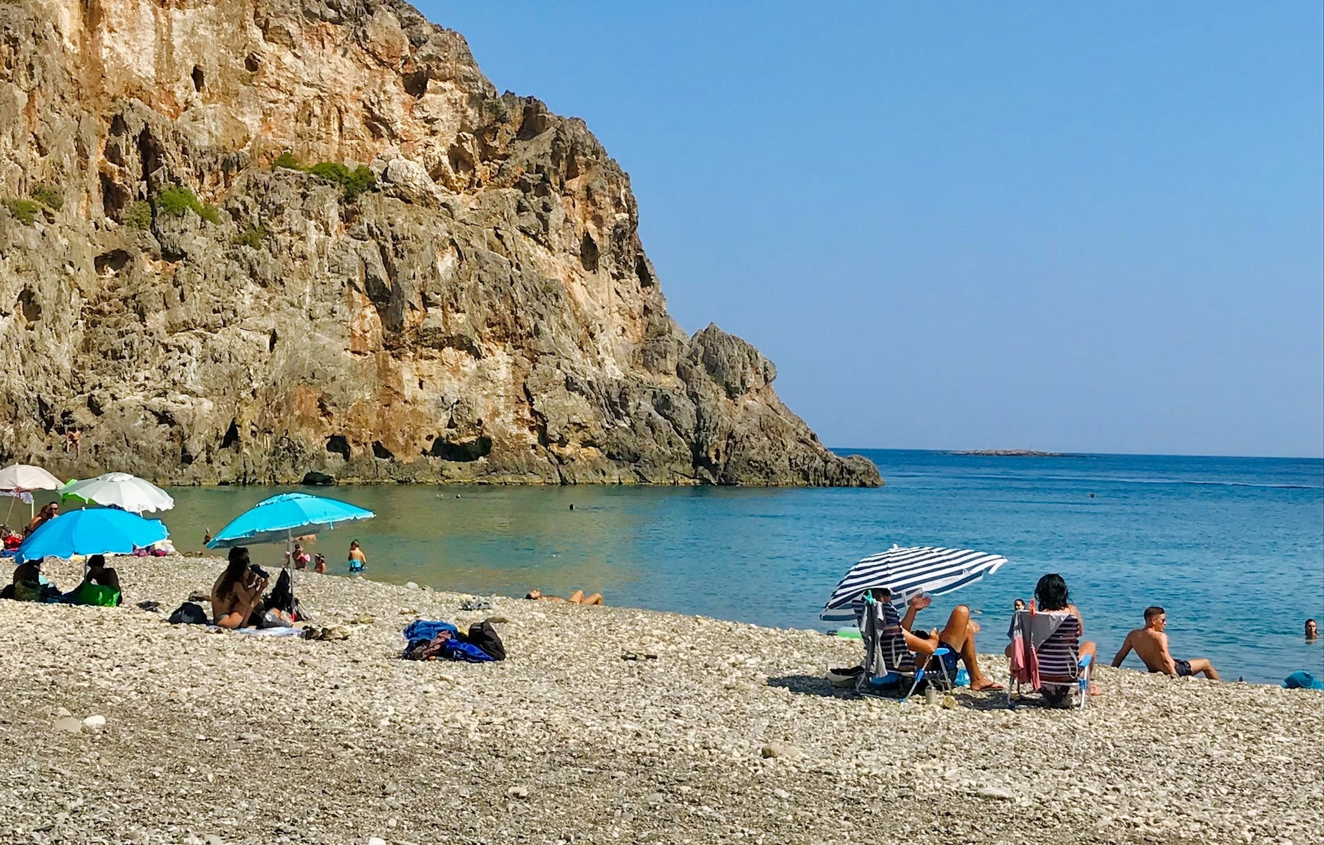 Δεκαπενταύγουστος με 40αρια και ισχυρούς ανέμους