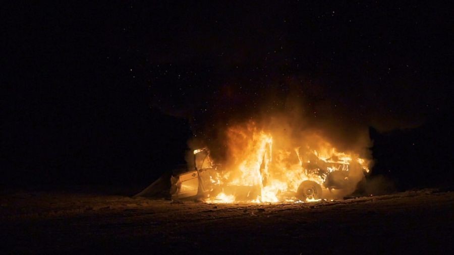 Πυρπολήθηκε βανάκι με δύο σκυλιά στην Αργιθέα
