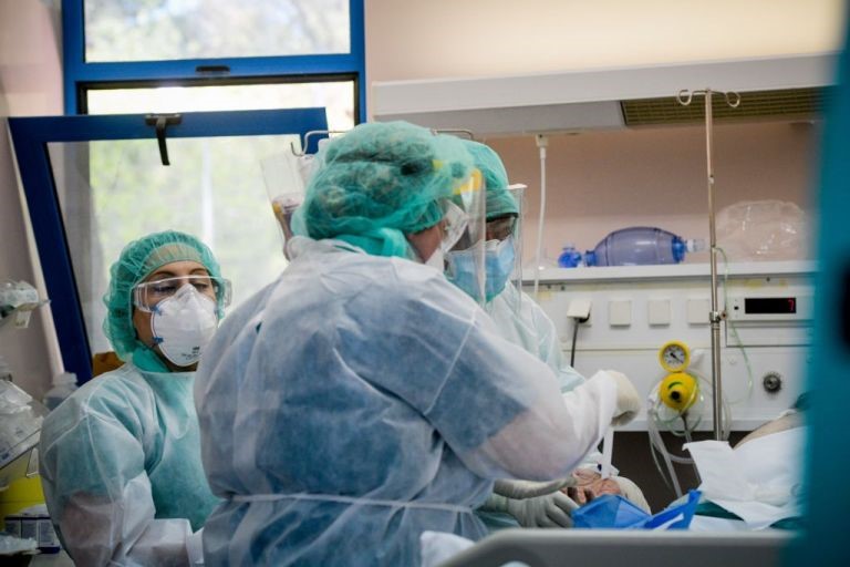 Σε ανησυχητικά επίπεδα τα κρούσματα