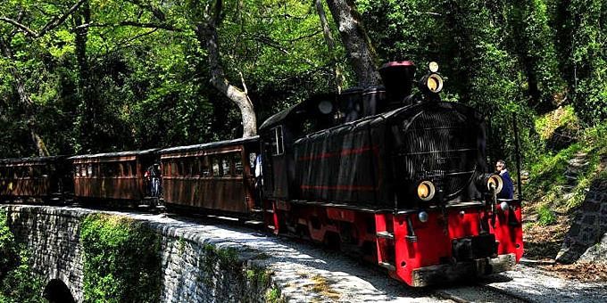 Στις ράγες από το Σάββατο ξανά ο Μουτζούρης