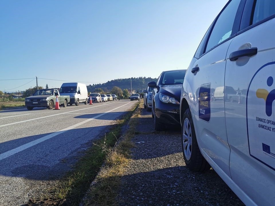 Οι Τρικαλινοί σπεύδουν στη Ζωαγορά για rapid test