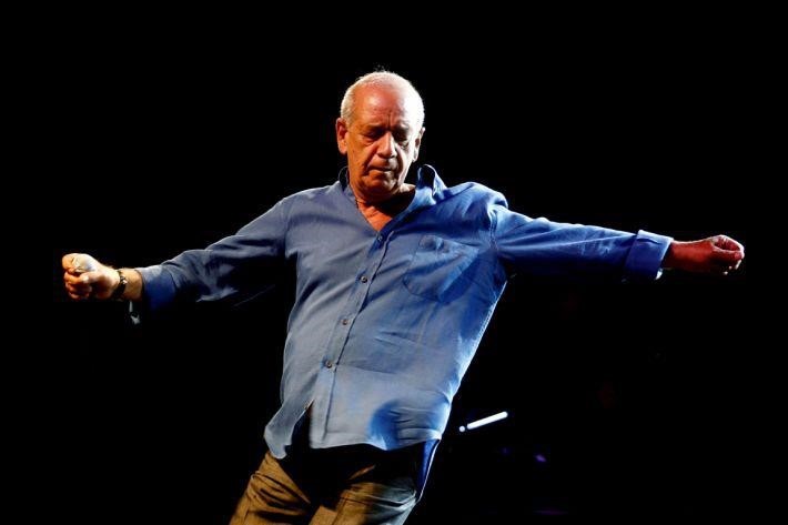 11 χρόνια από τον θάνατο του μεγάλου Δημήτρη Μητροπάνου