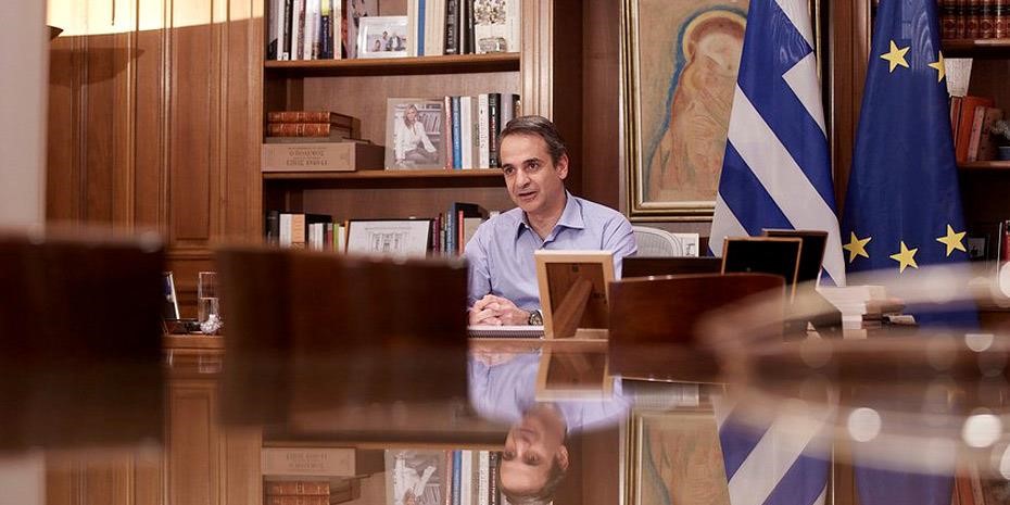 Καμία απόκλιση στους δημοσιονομικούς στόχους