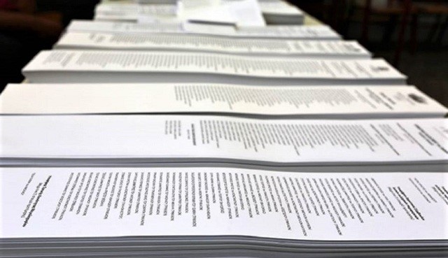 Ποιοι εκλέγονται με Καλογιάννη και Καραλαριώτου