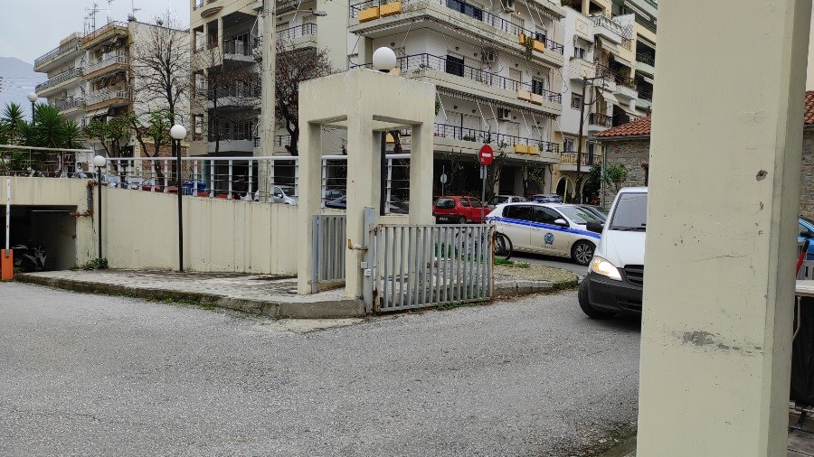 Με αστυνομική συνοδεία οι νέες 290 δόσεις εμβολίων