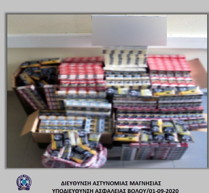 Εκρυβε στο ΙΧ 2.380 πακέτα αφορολόγητων τσιγάρων