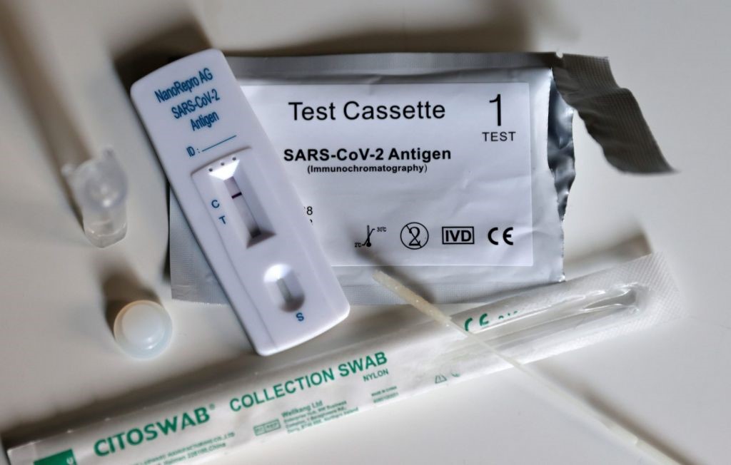Αυτά είναι τα self και rapid test που έχουν λάβει πιστοποιητικό