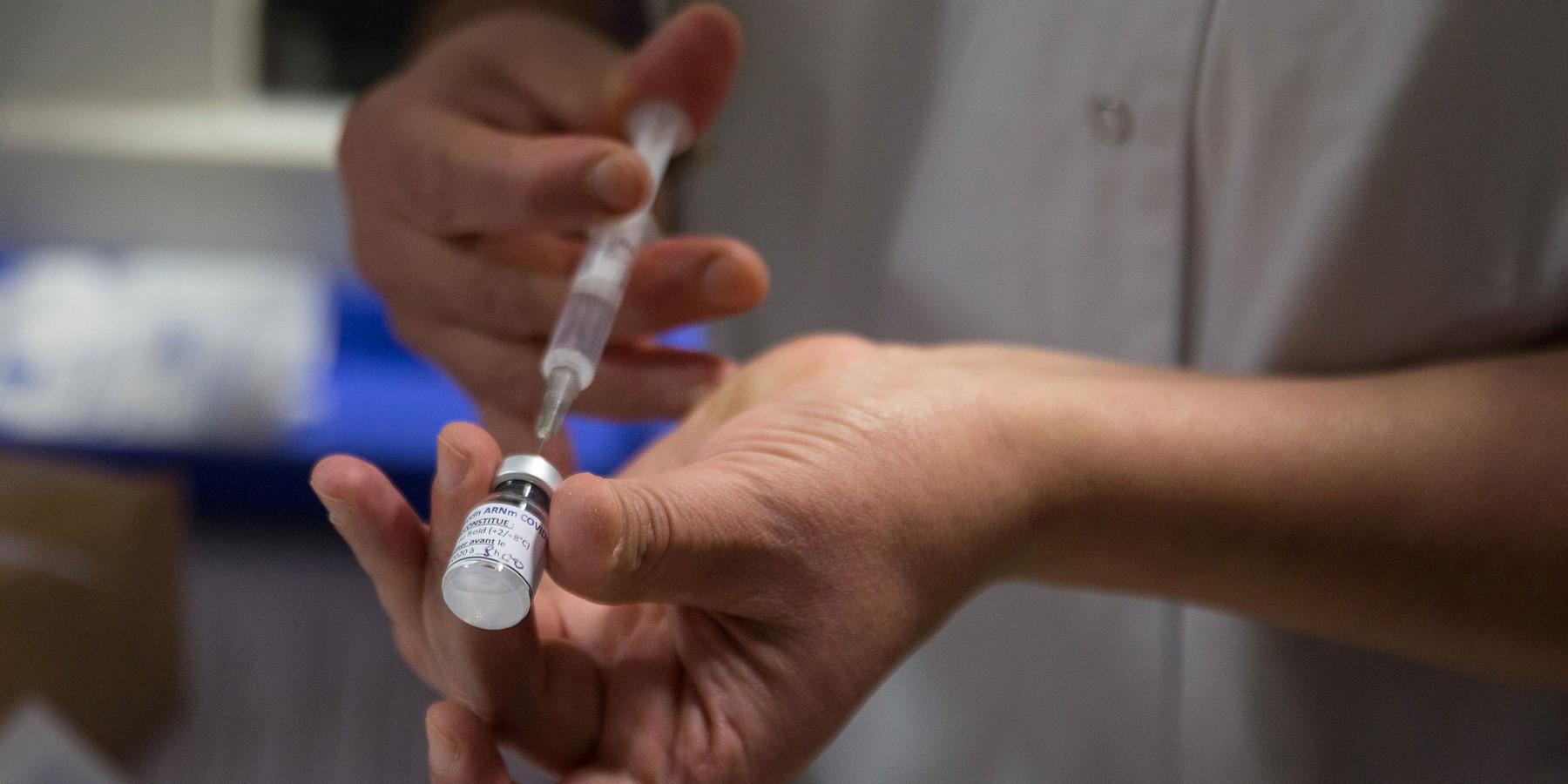 Ο Δ.Τρικκαίων εμβολιάζει παιδιά Ρομά για τις παιδικές ασθένειες