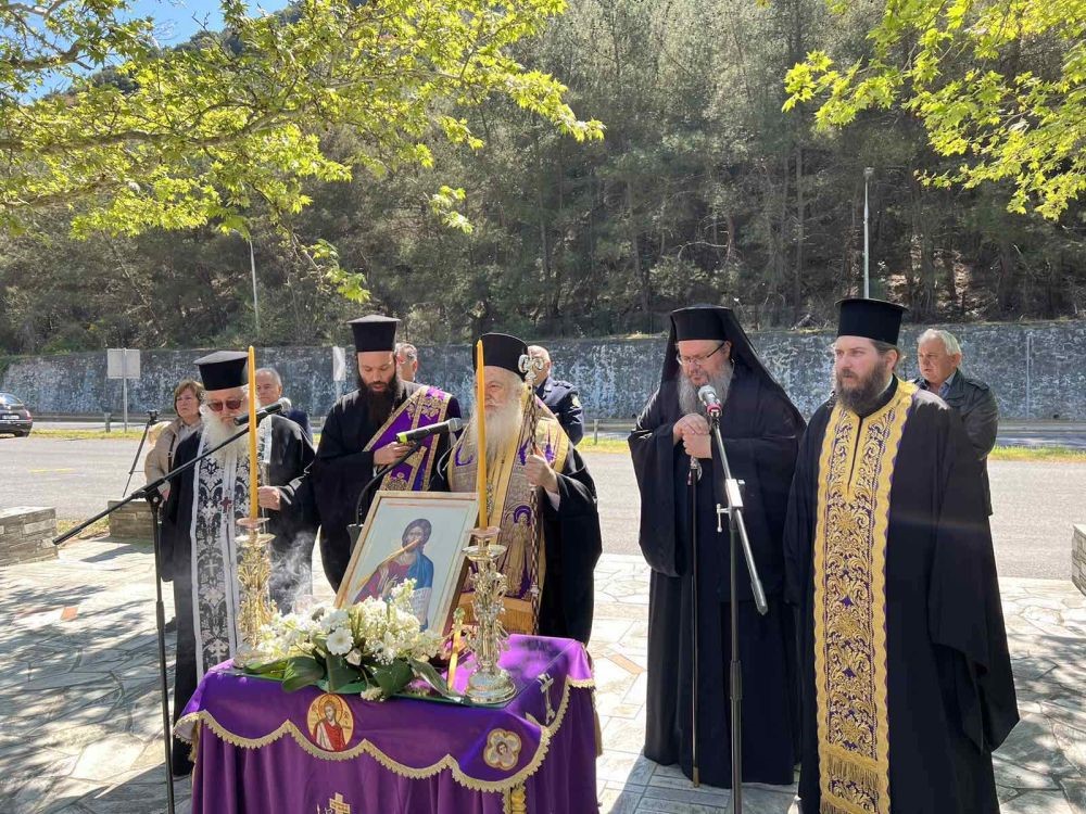 Μνημόσυνο για τους 21 μαθητές που σκοτώθηκαν το 2013