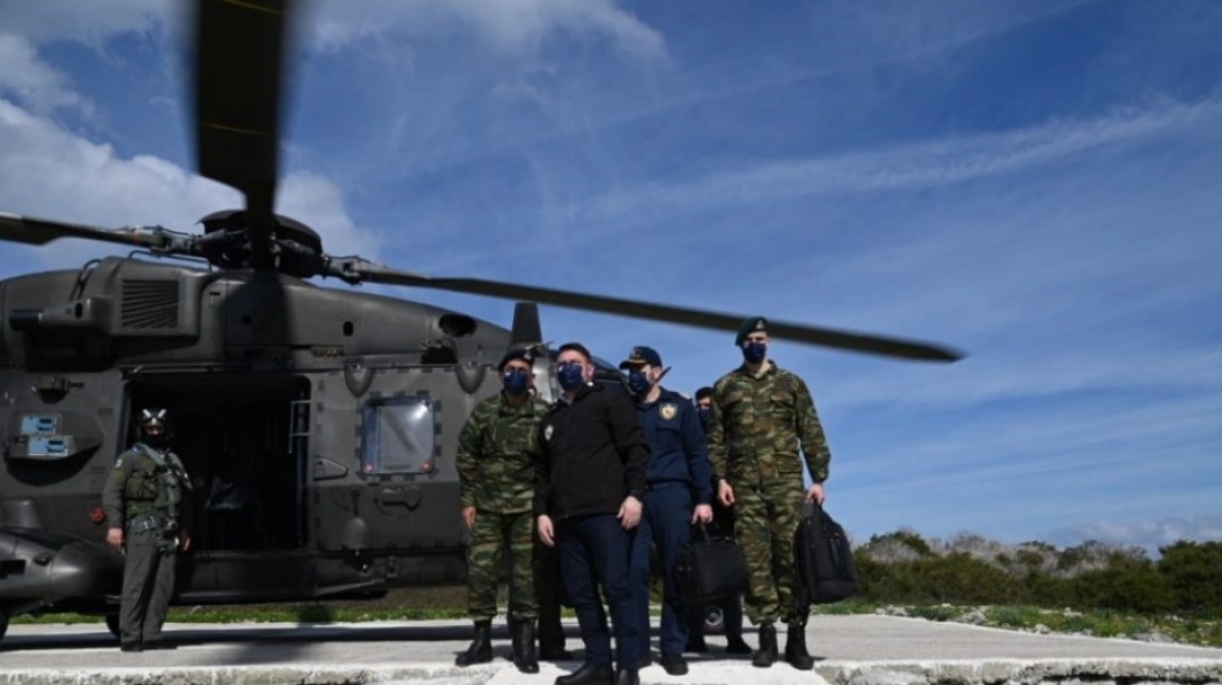 Τουρκική πρόκληση στο ελικόπτερο με τον Νίκο Χαρδαλιά