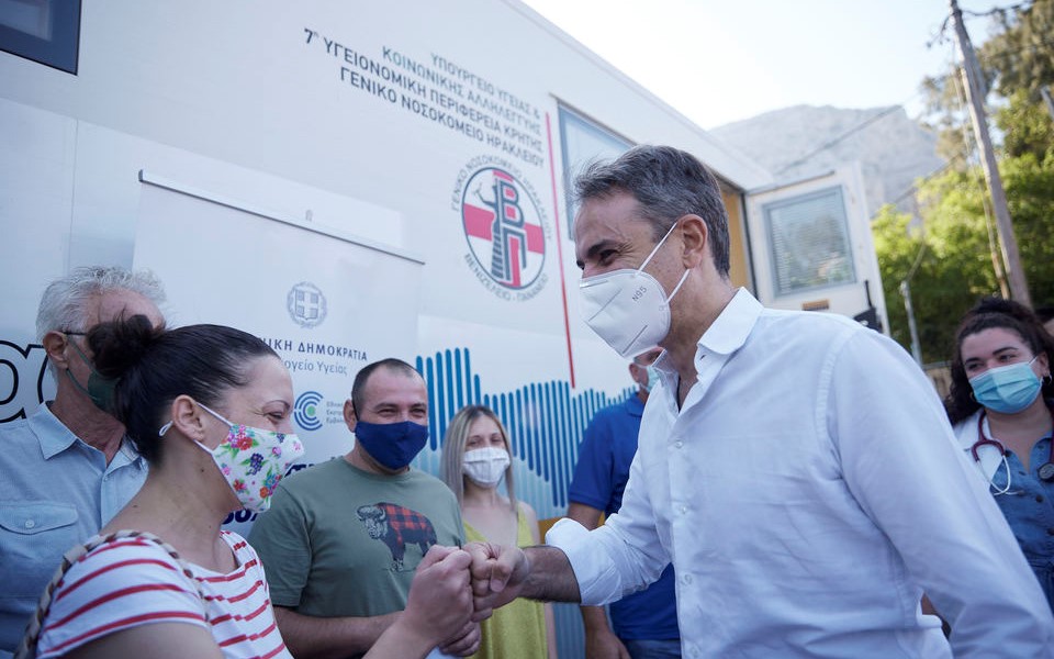 "Το εμβόλιο είναι ασφαλές, δεν έχει παρενέργειες"