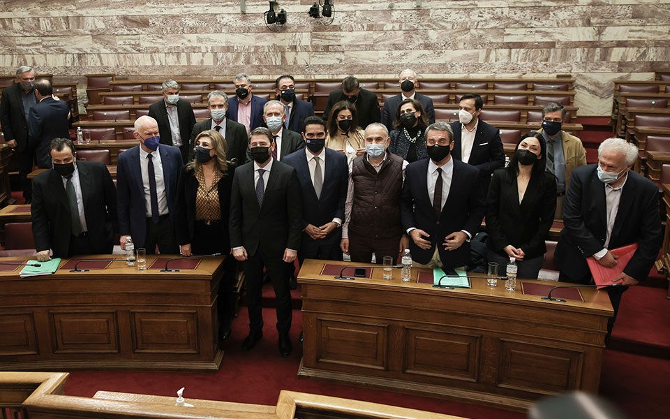 Ανανέωση και ισορροπίες από Ανδρουλάκη