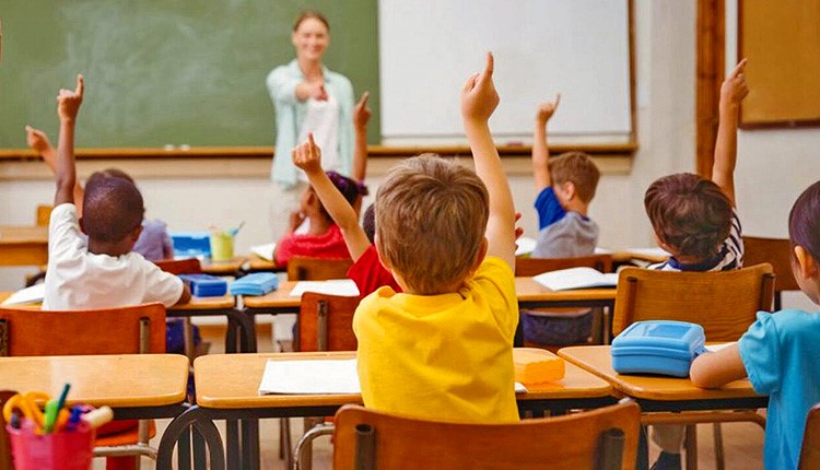 Μειώνονται τα πρωτάκια στα σχολεία