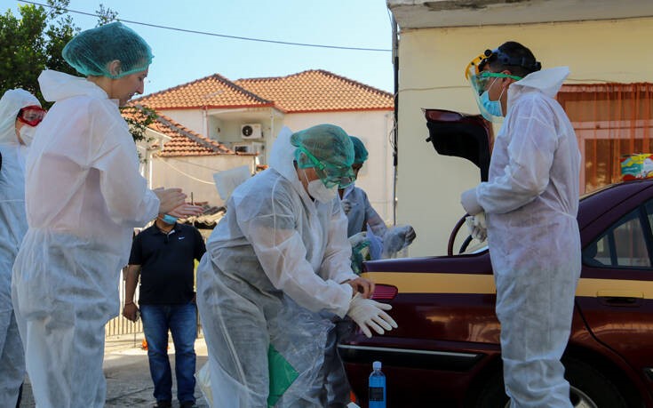 Αλλα έξι κρούσματα κορωνοϊού στη Νέα Σμύρνη