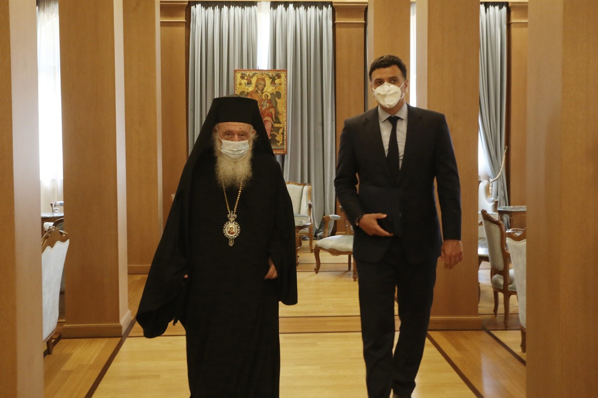 Κικίλιας: Ζητήσαμε η Εκκλησία να βοηθήσει την προσπάθεια