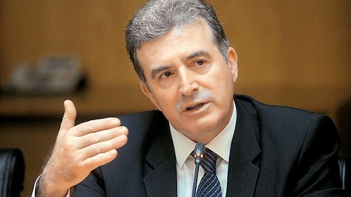 Χρυσοχοΐδης: Συγγνώμη για τις προσαγωγές 9 γυναικών