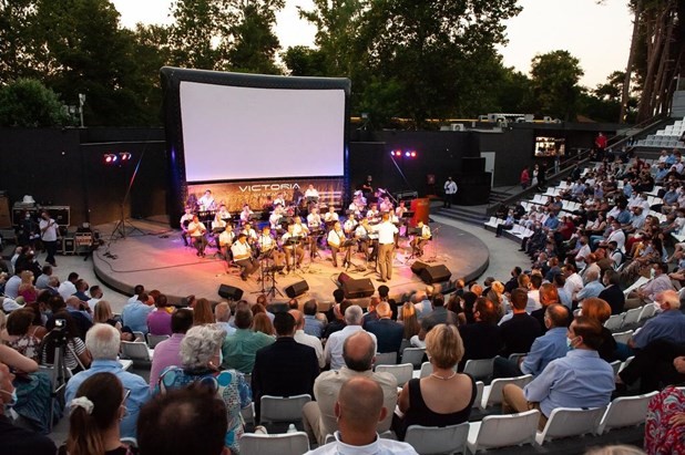 Παγκόσμια πρεμιέρα προβολής του ντοκιμαντέρ “Proud Blue”