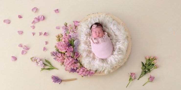 Κοριτσάκι το πρώτο μωρό του 2023
