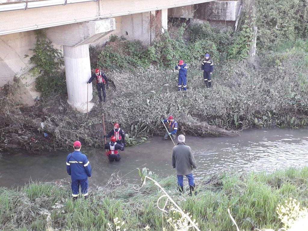 Έρευνες στον Ληθαίο για τον εντοπισμό 80χρονης