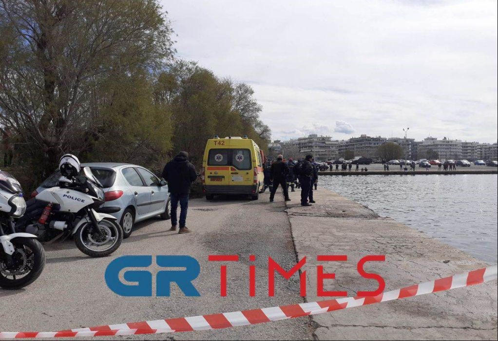 Αστυνομικός αυτοκτόνησε - Βούτηξε με το ΙΧ του στον Θερμαϊκό