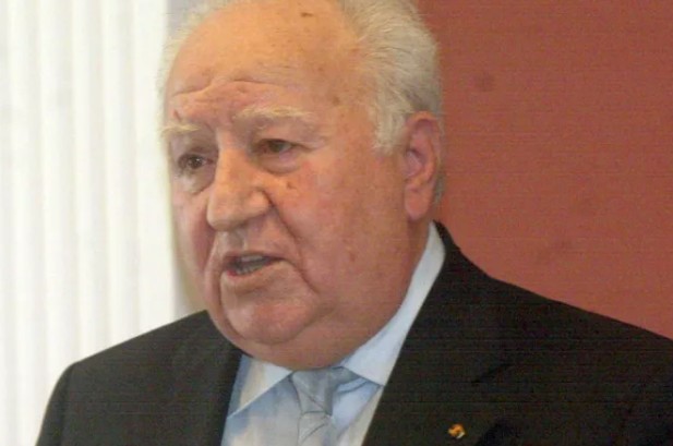 Βασίλης Παπαζάχος: Την Κυριακή η ταφή στο Σμόκοβο Καρδίτσας