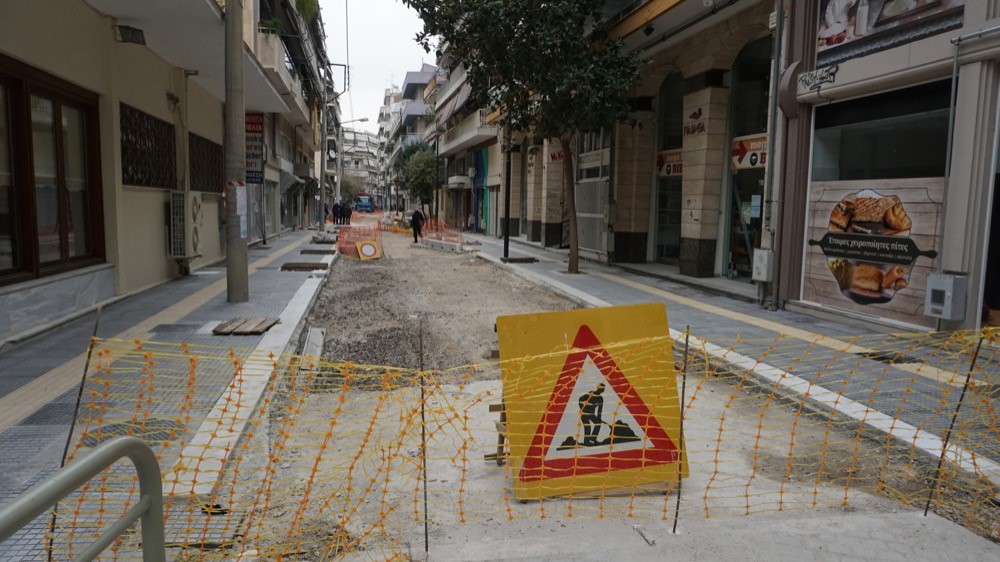 Παρατείνονται οι κυκλοφοριακές ρυθμίσεις στην οδό Κανάρη