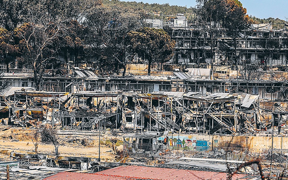 Στη φυλακή οι έξι Αφγανοί για τον εμπρησμό