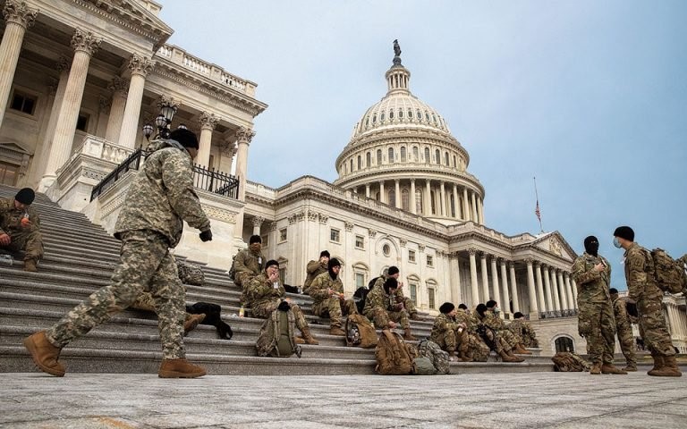 Η Εθνοφρουρά προστατεύει το Καπιτώλιο