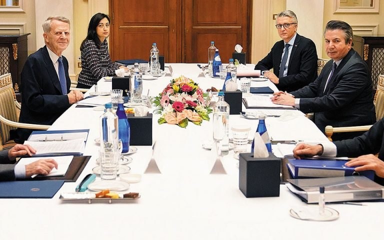 Επαφές με σκληρή γραμμή από Αγκυρα