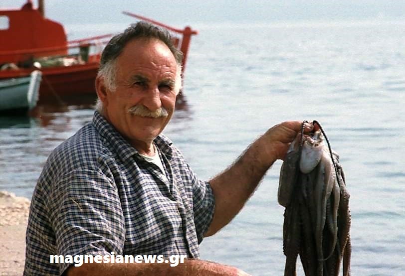 «Έφυγε» από τη ζωή ο 91χρονος Μπάρμπα Γιάννης Αγάλλου