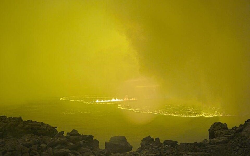 Εξερράγη το μεγαλύτερο ενεργό ηφαίστειο του κόσμου