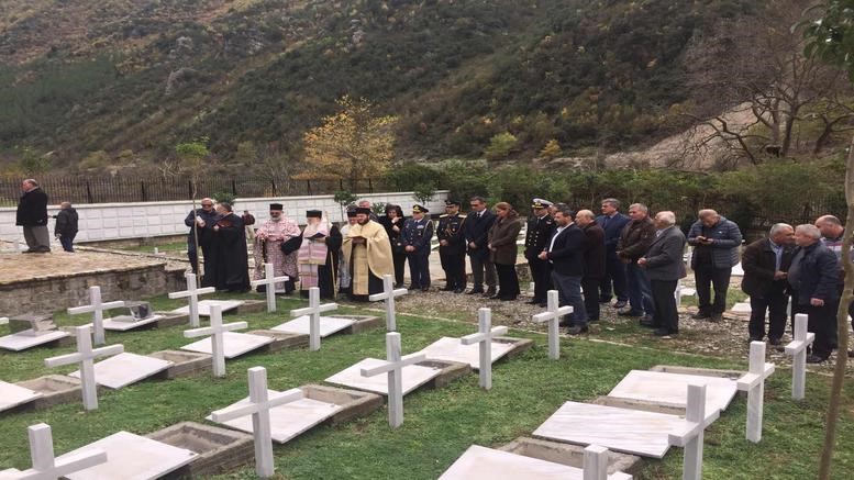 Ταφή οστών 193 Ελλήνων πεσόντων στην Αλβανία