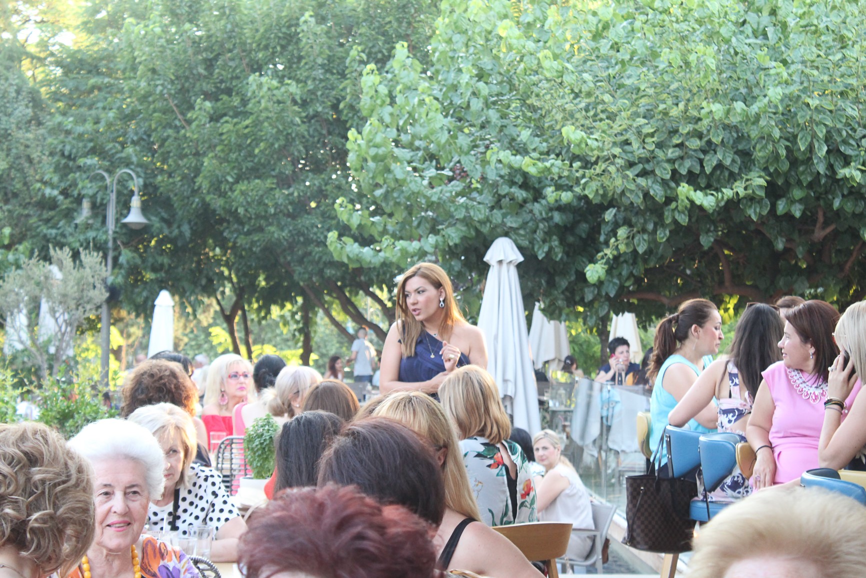Στέλλα Μπίζιου: Οι γυναίκες πρωταγωνίστριες της φωτεινής Ελλάδας!