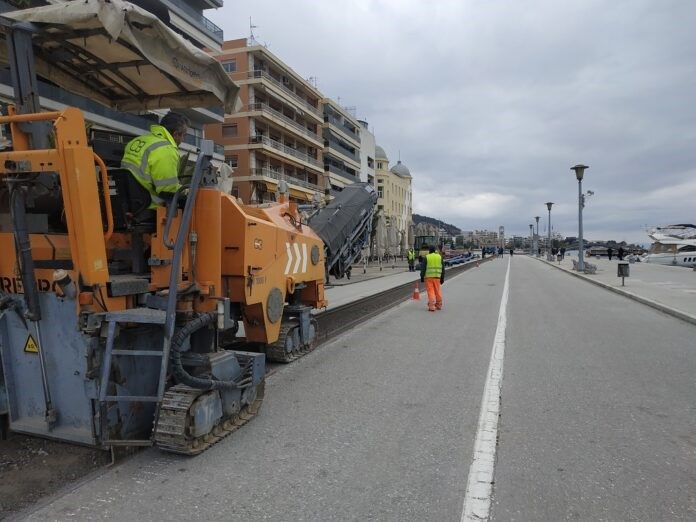 Ξεκίνησαν oι εργασίες της ΔΕΥΑΜΒ στην παραλία