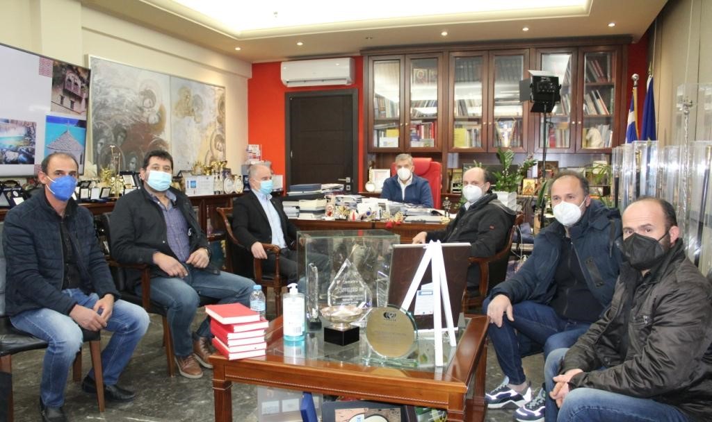 Κτηνιατρικό γραφείο στο Μακρυχώρι