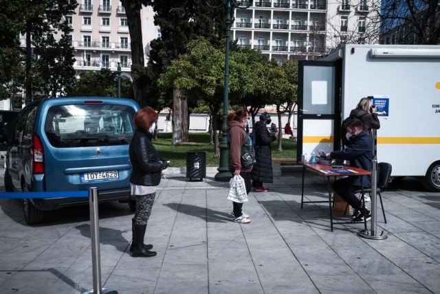 Μη αναστρέψιμη η δυναμική της πανδημίας 