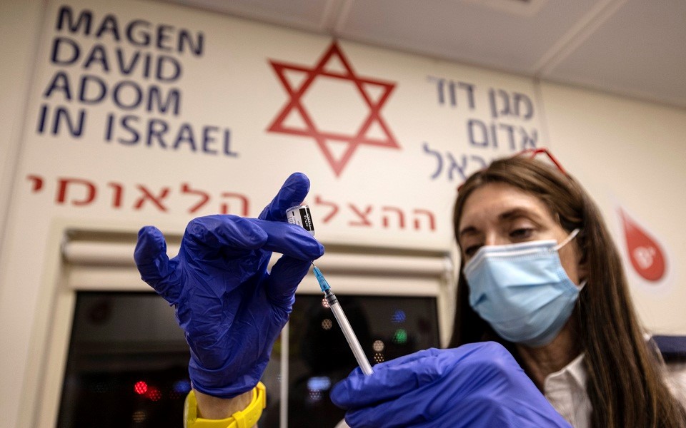 "Σημαντική η προστασία" από την τρίτη δόση