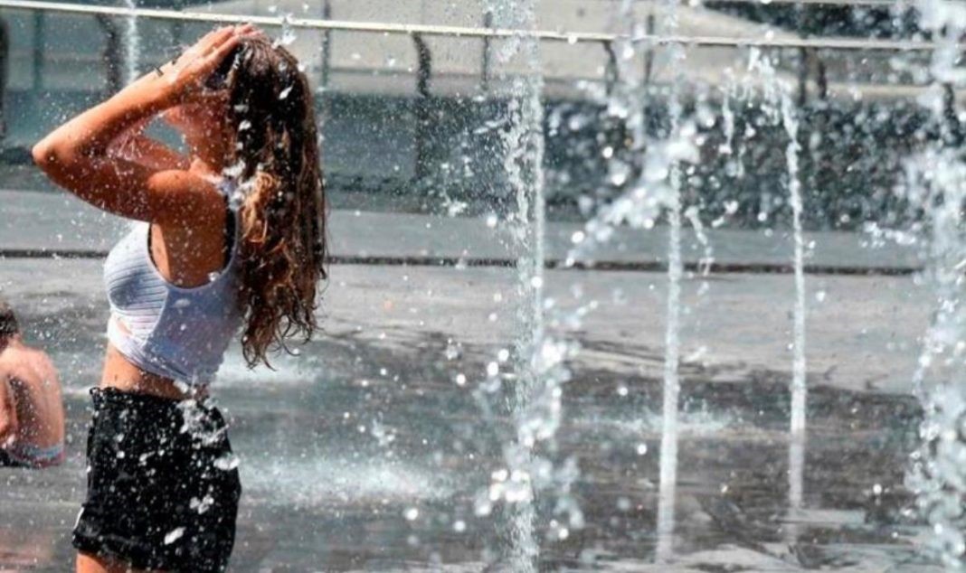 Έρχεται "καυτό" δεκαήμερο και με 40άρια στην Ελλάδα
