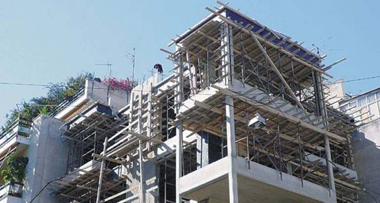 Οικοδομή: Σημάδια κάμψης τον Οκτώβριο