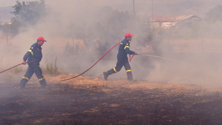 Σταδιακή εξασθένηση των ανέμων στα πύρινα μέτωπα