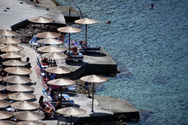 Έκτακτο επίδομα καλοκαιριού 200 ευρώ υπό έναν όρο