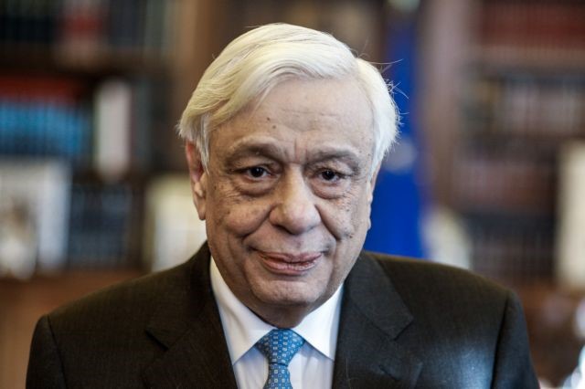 Θετικός στον ιό ο Προκόπης Παυλόπουλος