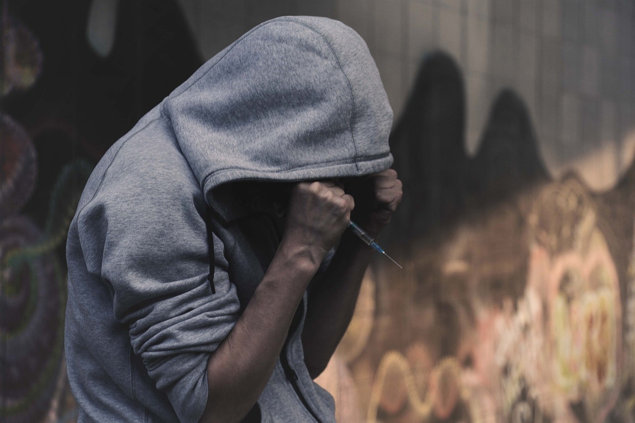 Ανησυχητική αύξηση της χρήσης ναρκωτικών από νέους