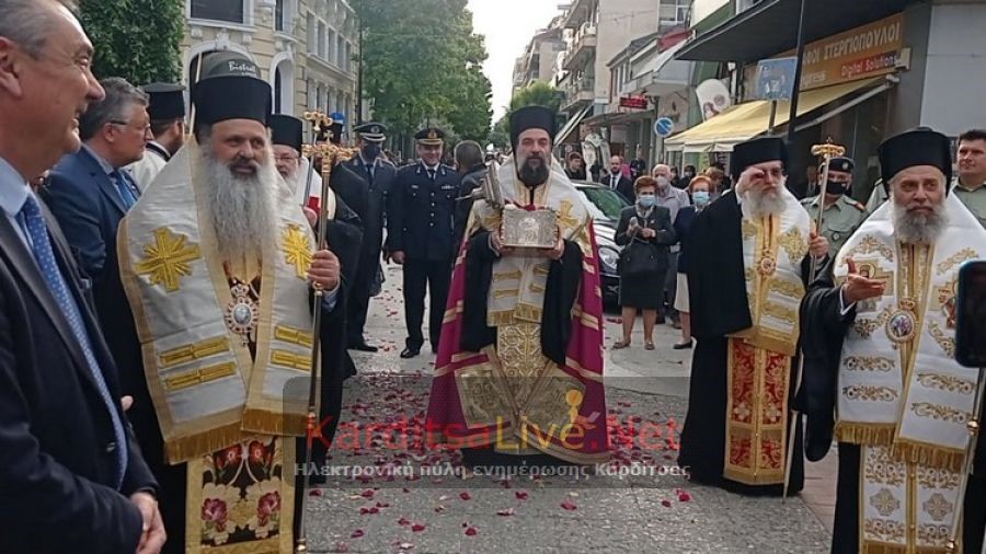 Η Καρδίτσα υποδέχθηκε την τίμια κάρα του Αγίου Σεραφείμ