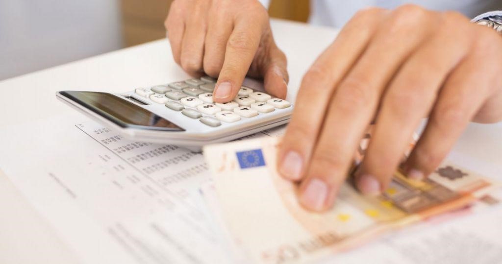 Τρεις στους τέσσερις οφειλέτες εκτός ρύθμισης