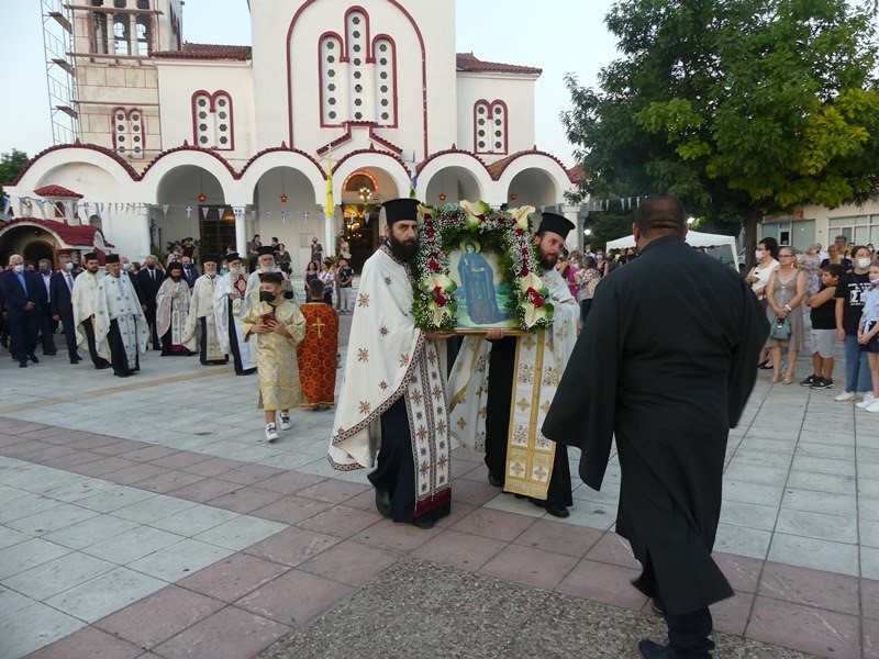 Σοφάδες: Με λαμπρότητα ο εορτασμός της Αγίας Παρασκευής 