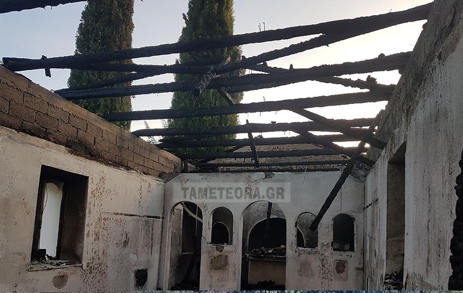 Φωτιά κατέκαψε το ξωκκλήσι του Αγίου Δημητρίου 